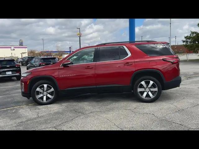 2023 Chevrolet Traverse AWD LT Leather