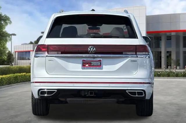 2024 Volkswagen Atlas 2.0T SEL Premium R-Line