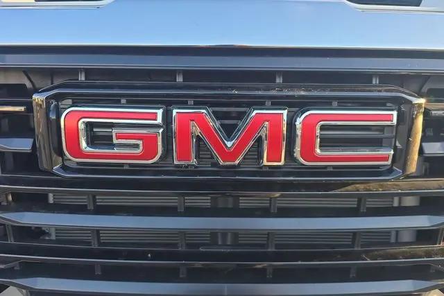 2026 GMC Sierra 3500HD Pro