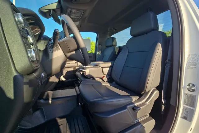 2026 GMC Sierra 3500HD Pro