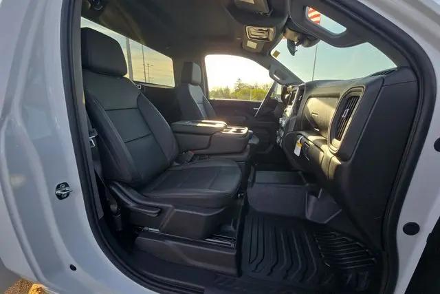 2026 GMC Sierra 3500HD Pro