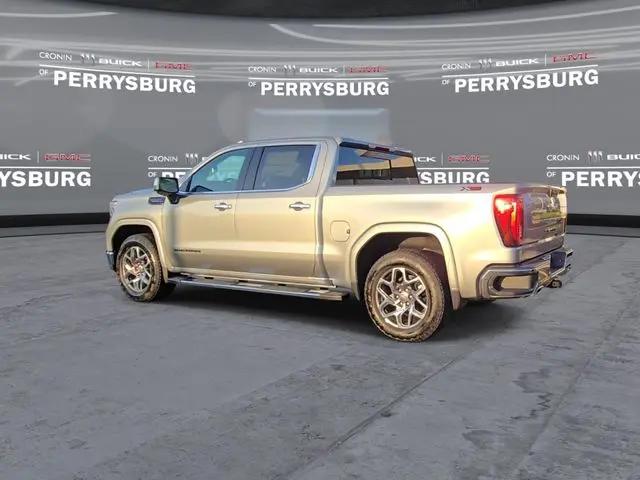 2026 GMC Sierra 1500 Crew Cab, Short Bed, SLT, 4WD