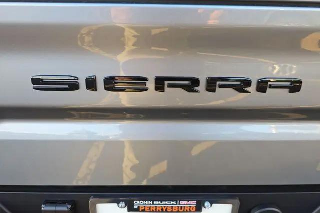 2026 GMC Sierra 1500 Crew Cab, Short Bed, SLT, 4WD