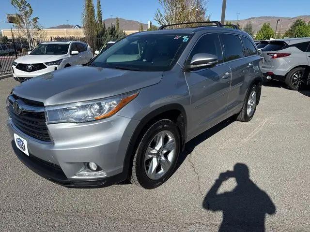 2016 Toyota Highlander Limited Platinum V6 for sale in Reno, NV