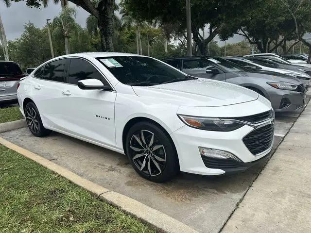 2023 Chevrolet Malibu FWD RS