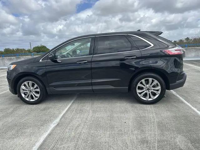 2024 Ford Edge Titanium