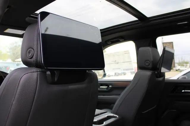 2026 GMC Yukon XL 4WD Denali