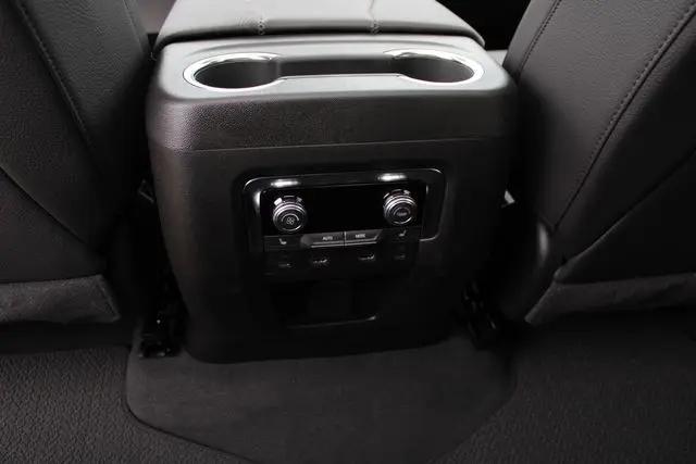 2026 GMC Yukon XL 4WD Denali