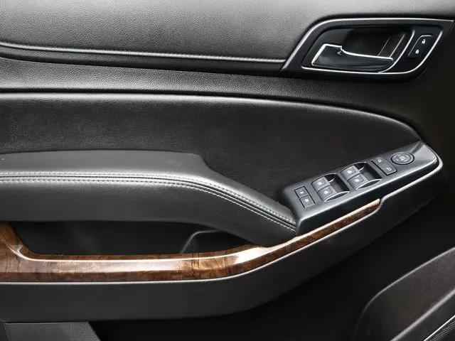 2020 Chevrolet Suburban 2WD LS