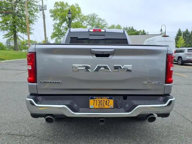 2026 Ram 1500 Laramie Crew Cab 4x4 5'7" Box