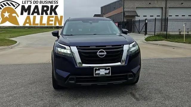2025 Nissan Pathfinder SV 4WD
