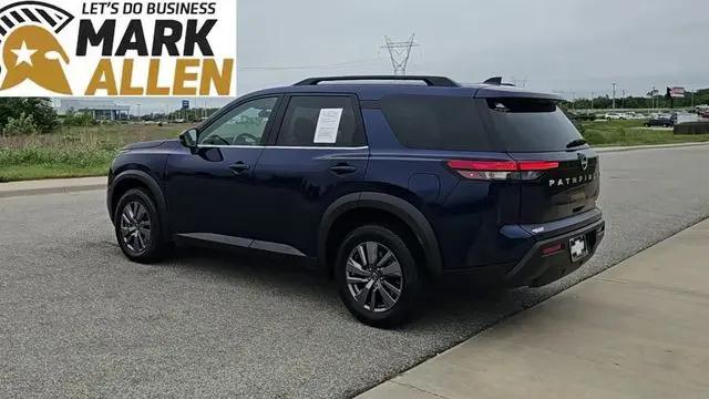 2025 Nissan Pathfinder SV 4WD