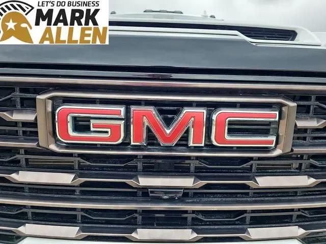 2025 GMC Sierra 2500HD Crew Cab, Standard Bed, AT4X, 4WD