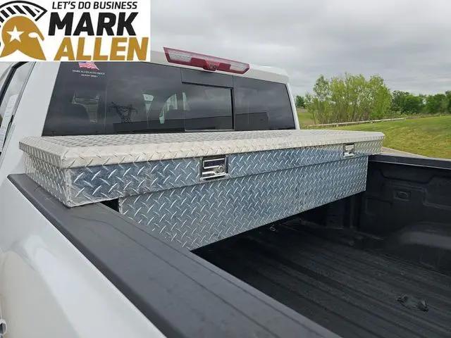 2025 GMC Sierra 2500HD Crew Cab, Standard Bed, AT4X, 4WD