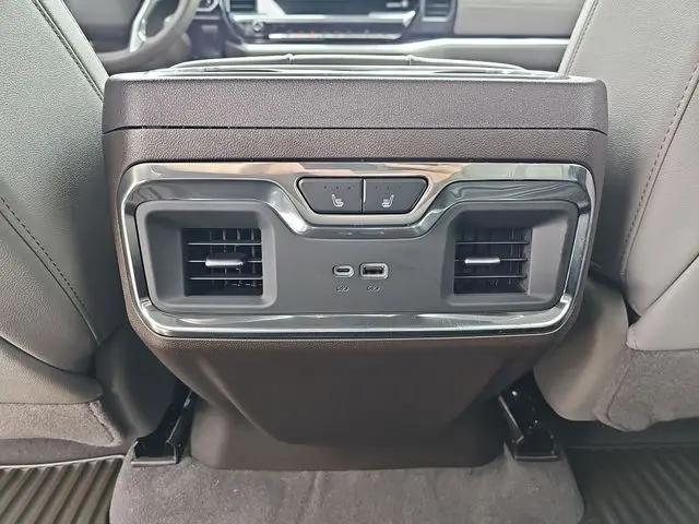 2026 Chevrolet Silverado 1500 4WD Crew Cab Short Bed LTZ