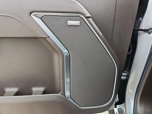 2026 Chevrolet Silverado 1500 4WD Crew Cab Short Bed LTZ