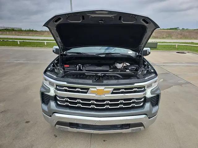2026 Chevrolet Silverado 1500 4WD Crew Cab Short Bed LTZ