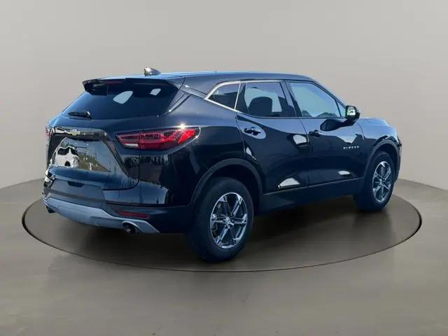 2025 Chevrolet Blazer FWD 2LT