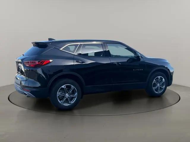 2025 Chevrolet Blazer FWD 2LT