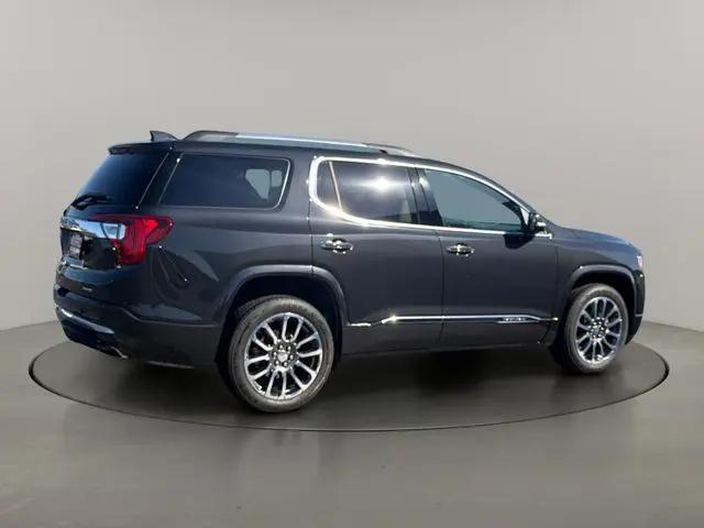 2020 GMC Acadia AWD Denali