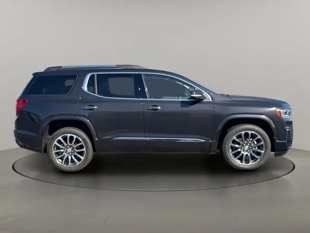 2020 GMC Acadia AWD Denali