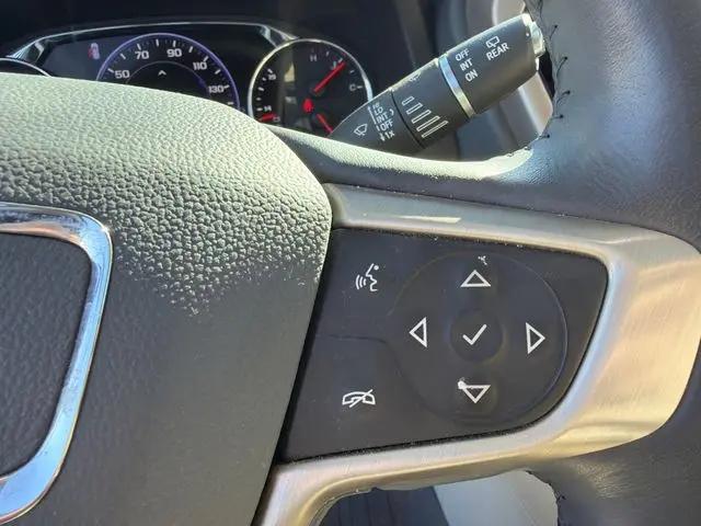 2020 GMC Acadia AWD Denali