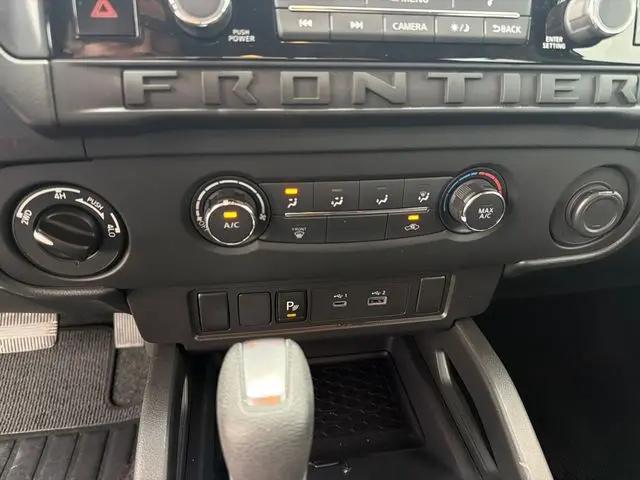 2025 Nissan Frontier Crew Cab S 4x4