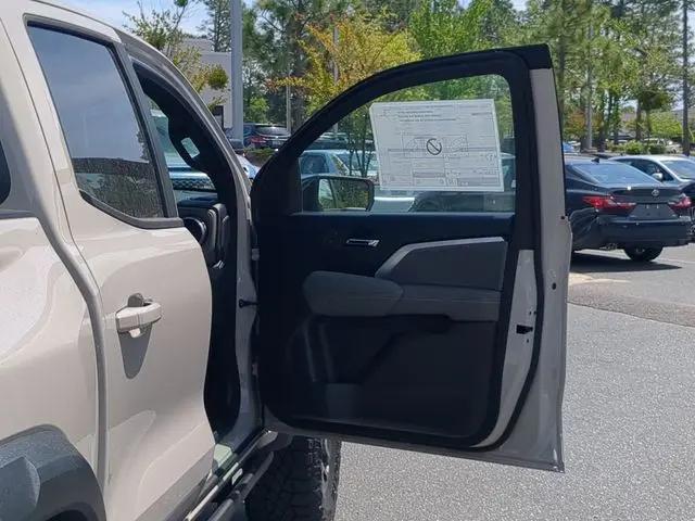 2026 Chevrolet Colorado ZR2, 4WD