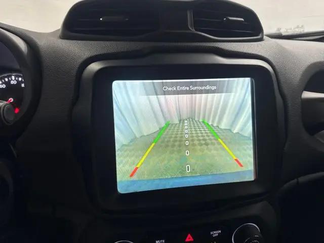2022 Jeep Renegade Altitude 4x4