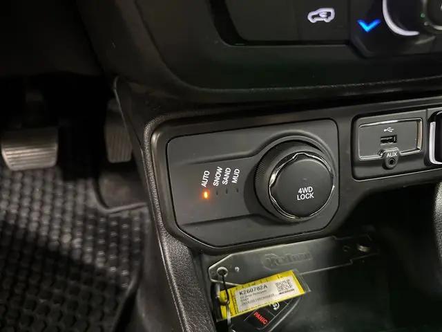 2022 Jeep Renegade Altitude 4x4