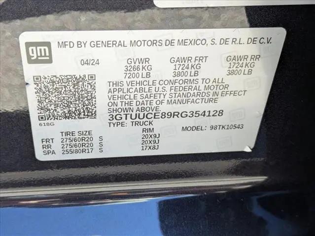 2024 GMC Sierra 1500 4WD Crew Cab Short Box Elevation with 3SB