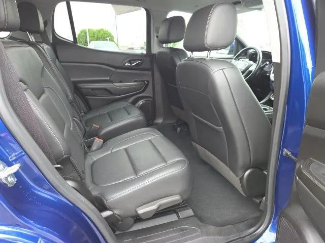 2023 GMC Acadia FWD SLT