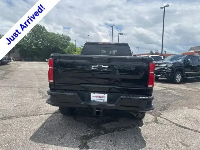 2026 Chevrolet Silverado 2500HD Crew Cab, Standard Bed, LT, 4WD