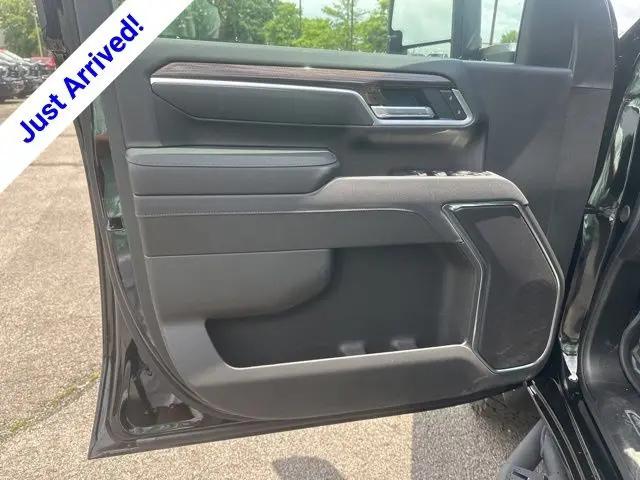 2026 Chevrolet Silverado 2500HD Crew Cab, Standard Bed, LT, 4WD