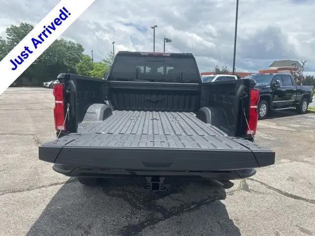 2026 Chevrolet Silverado 2500HD Crew Cab, Standard Bed, LT, 4WD