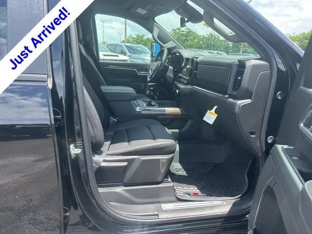 2026 Chevrolet Silverado 2500HD Crew Cab, Standard Bed, LT, 4WD