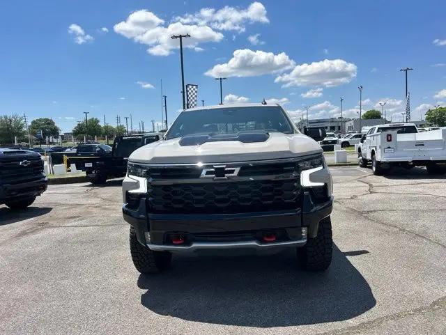 2026 Chevrolet Silverado 1500 4WD Crew Cab Short Bed ZR2