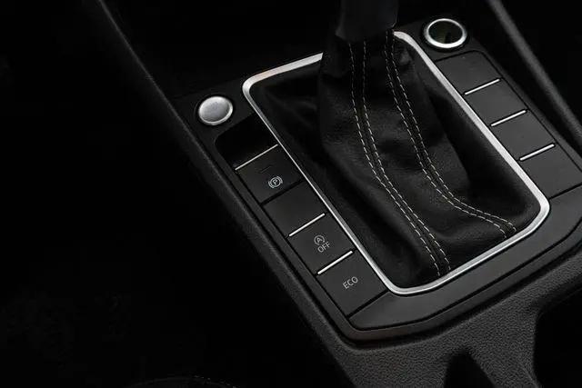 2022 Volkswagen Jetta 1.5T SE