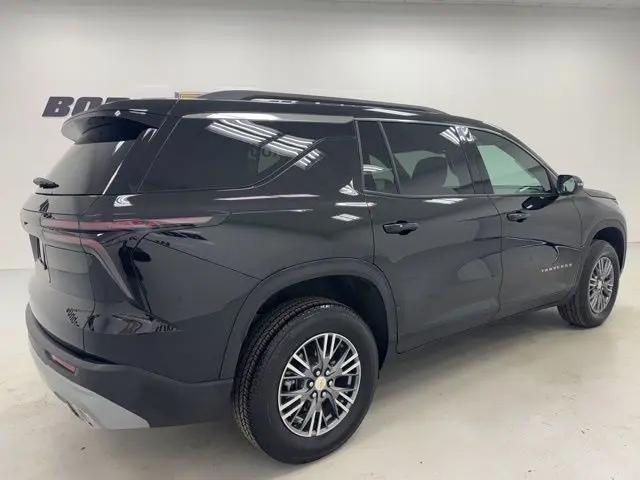 2026 Chevrolet Traverse AWD LT