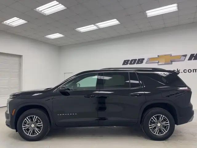 2026 Chevrolet Traverse AWD LT