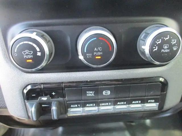 2024 Ram 3500 Tradesman/SLT/Laramie/Limited