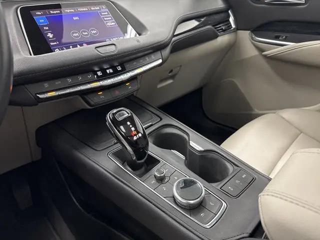 2020 Cadillac XT4 AWD Premium Luxury