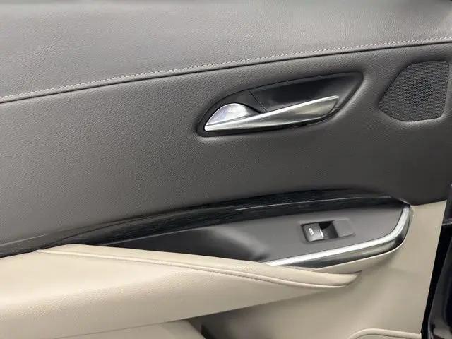 2020 Cadillac XT4 AWD Premium Luxury