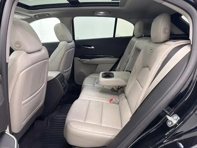 2020 Cadillac XT4 AWD Premium Luxury