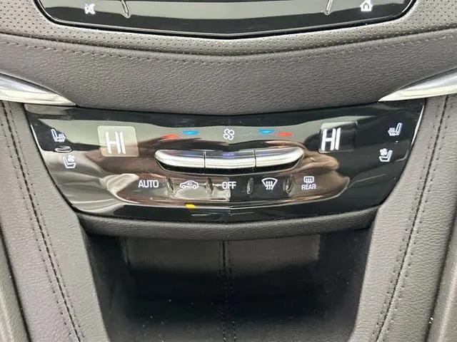 2023 Cadillac XT5 AWD Premium Luxury