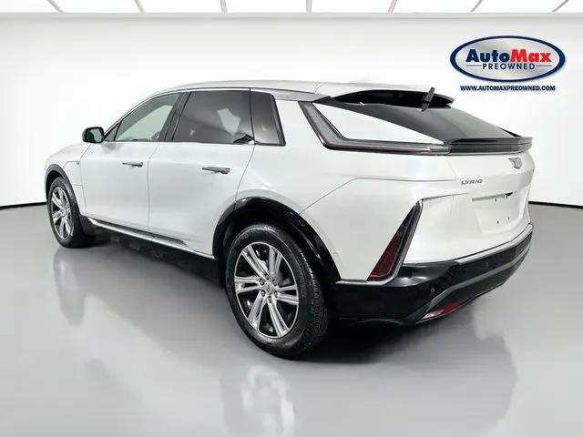 2024 Cadillac iQ Tech w/1SA