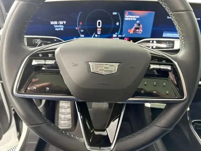 2024 Cadillac iQ Tech w/1SA