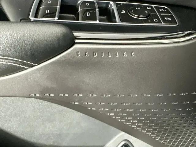 2024 Cadillac iQ Tech w/1SA