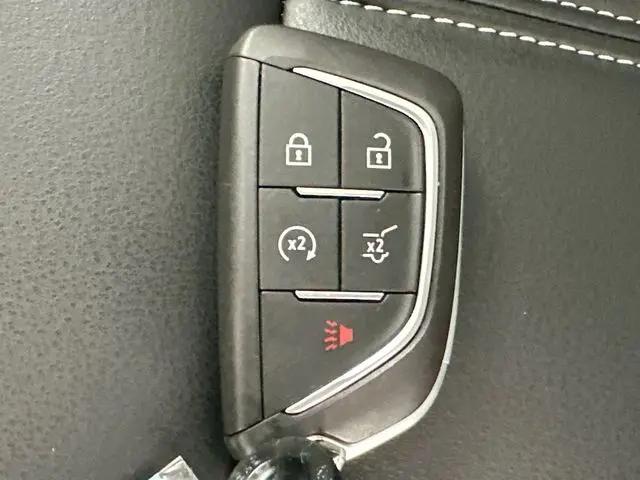 2024 Cadillac iQ Tech w/1SA