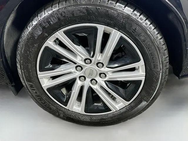 2024 Cadillac iQ Tech w/1SA